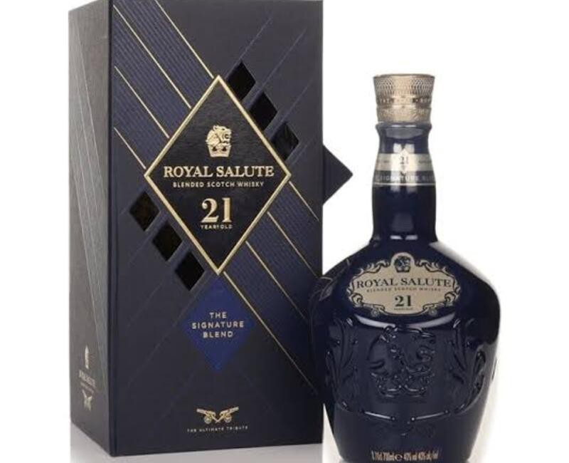 ROYAL SALUTE 21 YEARS (70CL)